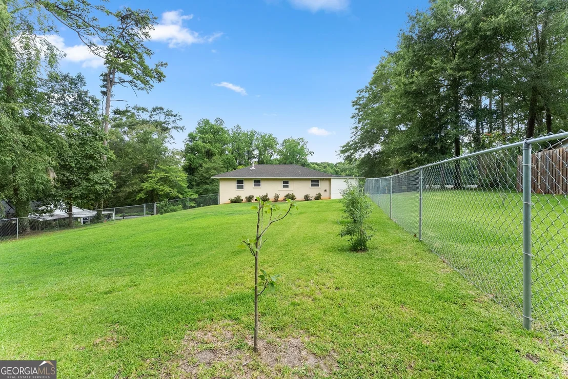 Photo of 47 Cherokee Boulevard