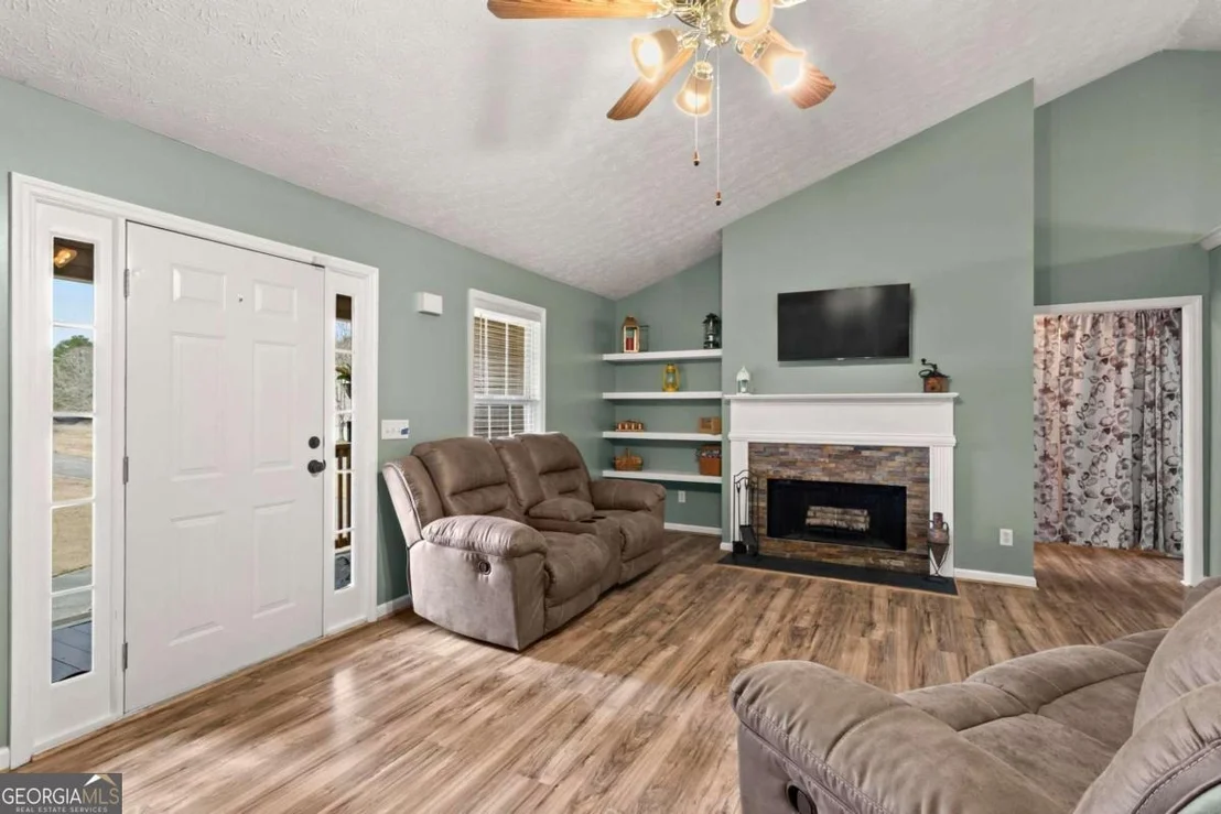 Photo of 116 Valley Edge Drive