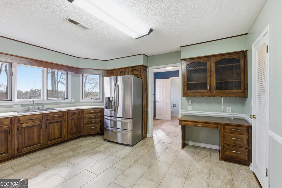 Photo of 304 Beaver Brook Drive