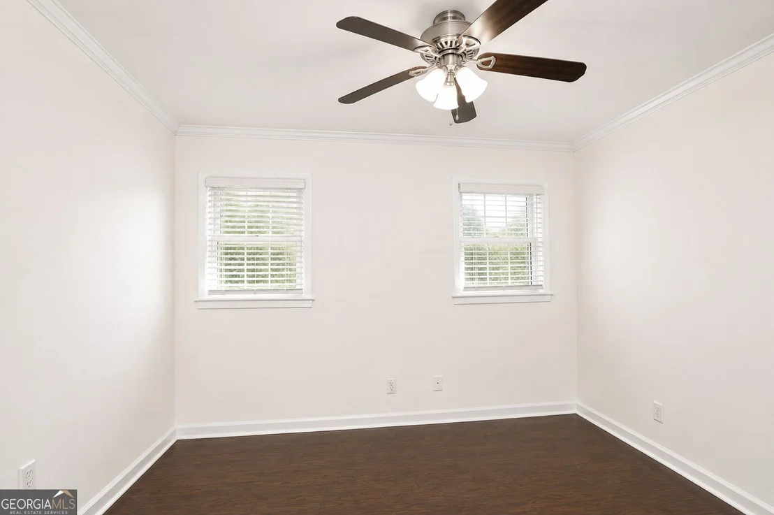Photo of 224 Windsor Drive