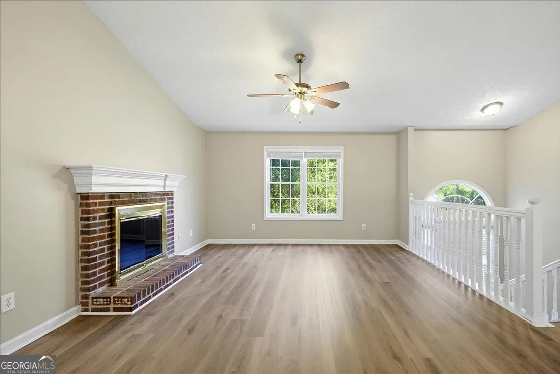 Photo of 334 Hill S Pointe Court