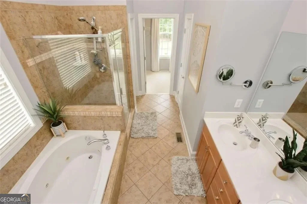 Photo of 121 Meadow Creek Circle