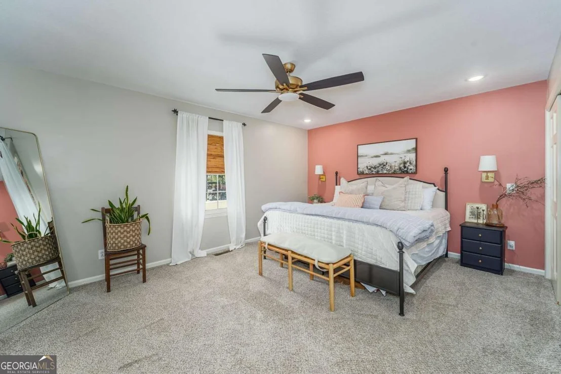 Photo of 403 Rose Lane
