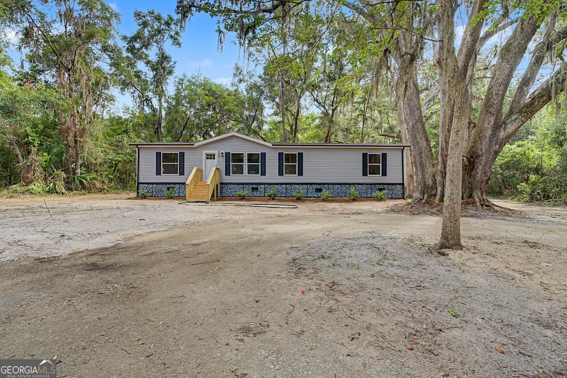 Photo of 1228 Hatcher Drive NE
