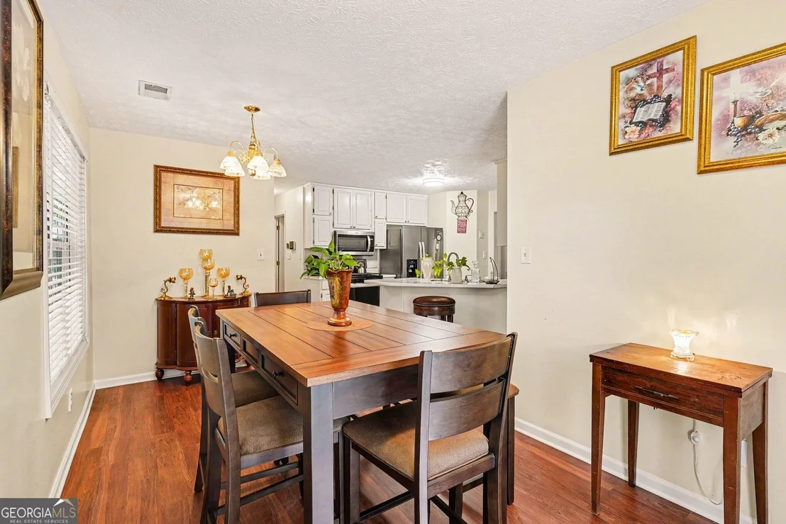 Photo of 973 Arbor Way