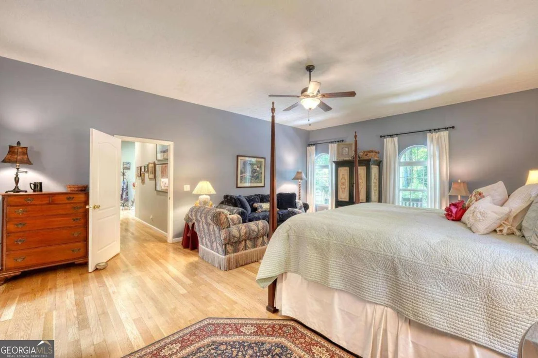 Photo of 198 Riverbend Drive