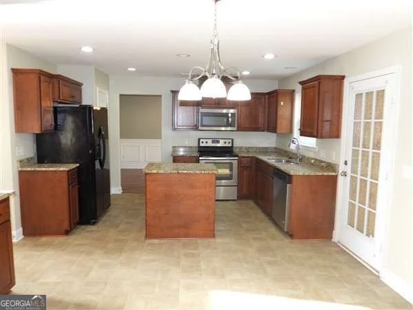 Photo of 346 Nashview Trail