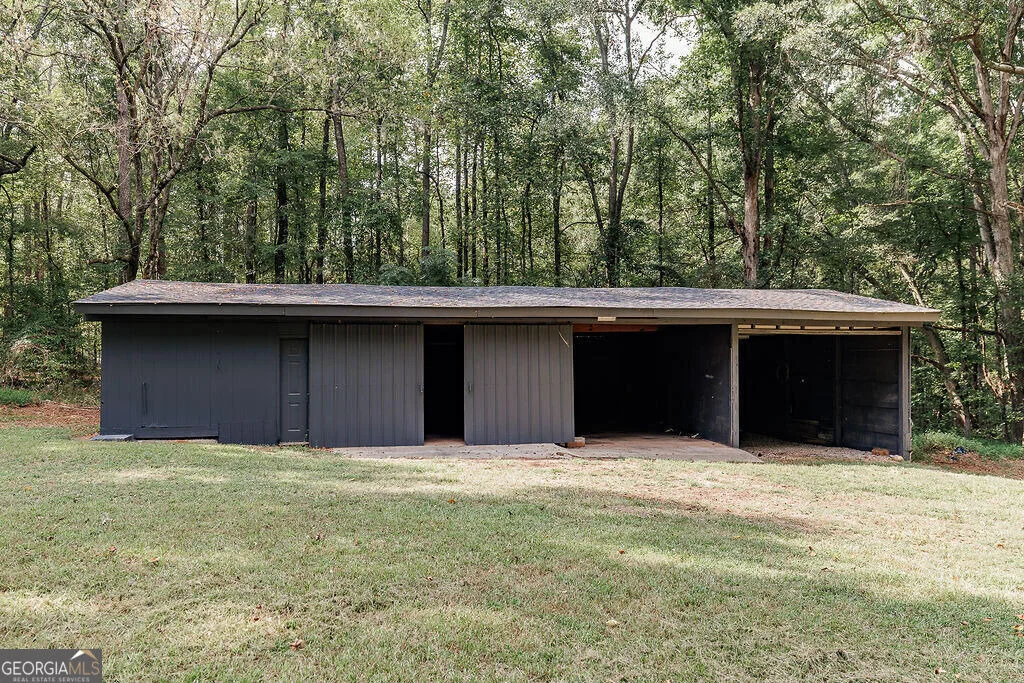 Photo of 194 Adams Road