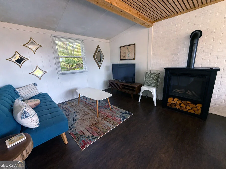 Photo of 332 Addis Circle
