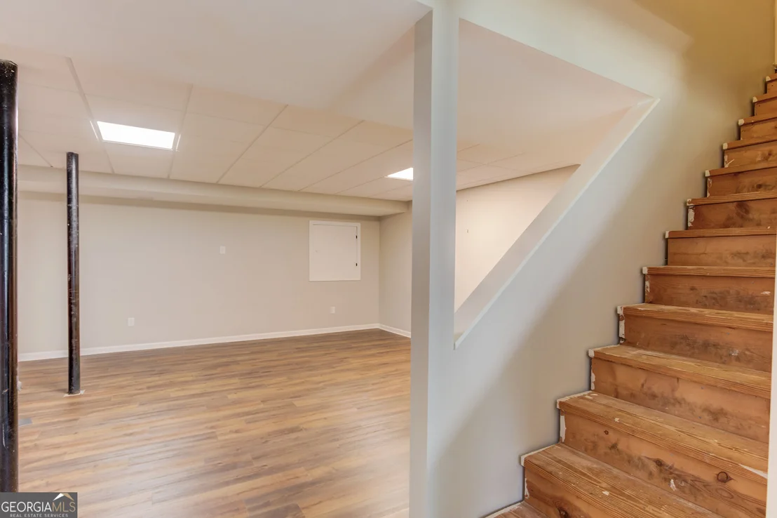 Photo of 2373 Whitney Road