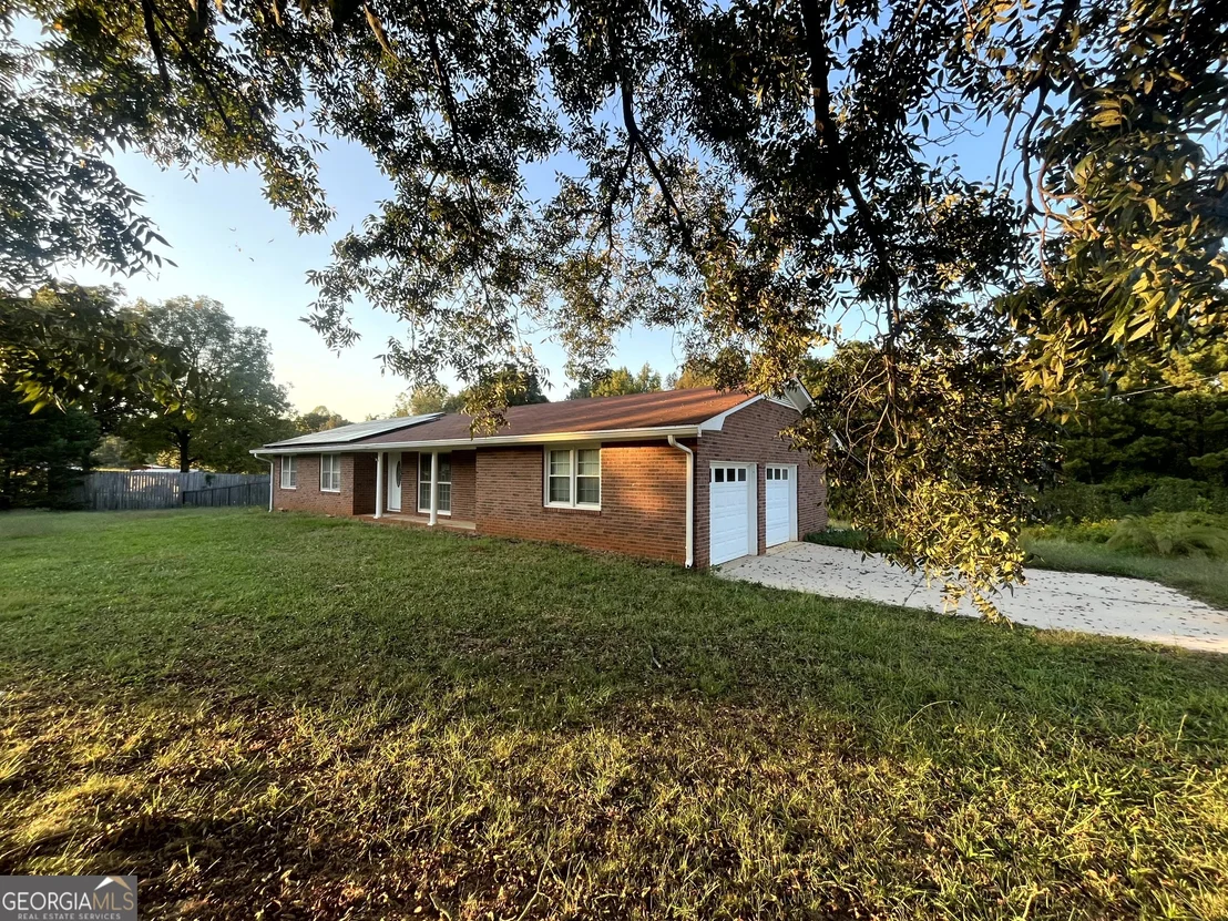 Photo of 8750 Sandy Cross Road