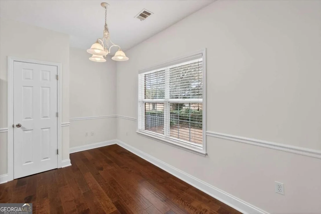 Photo of 58 Lansing Drive