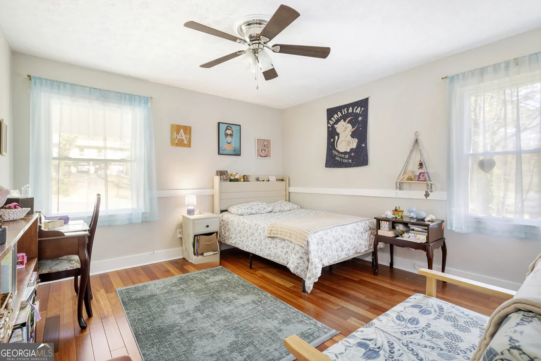 Photo of 122 Margo Trail SE