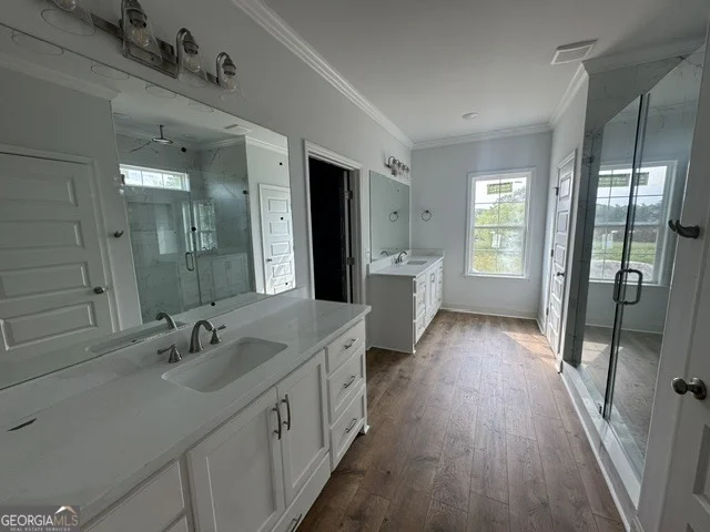 Photo of 402 Bailey Circle
