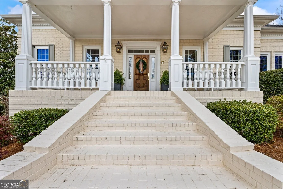 Photo of 5727 Mountain Oak Drive