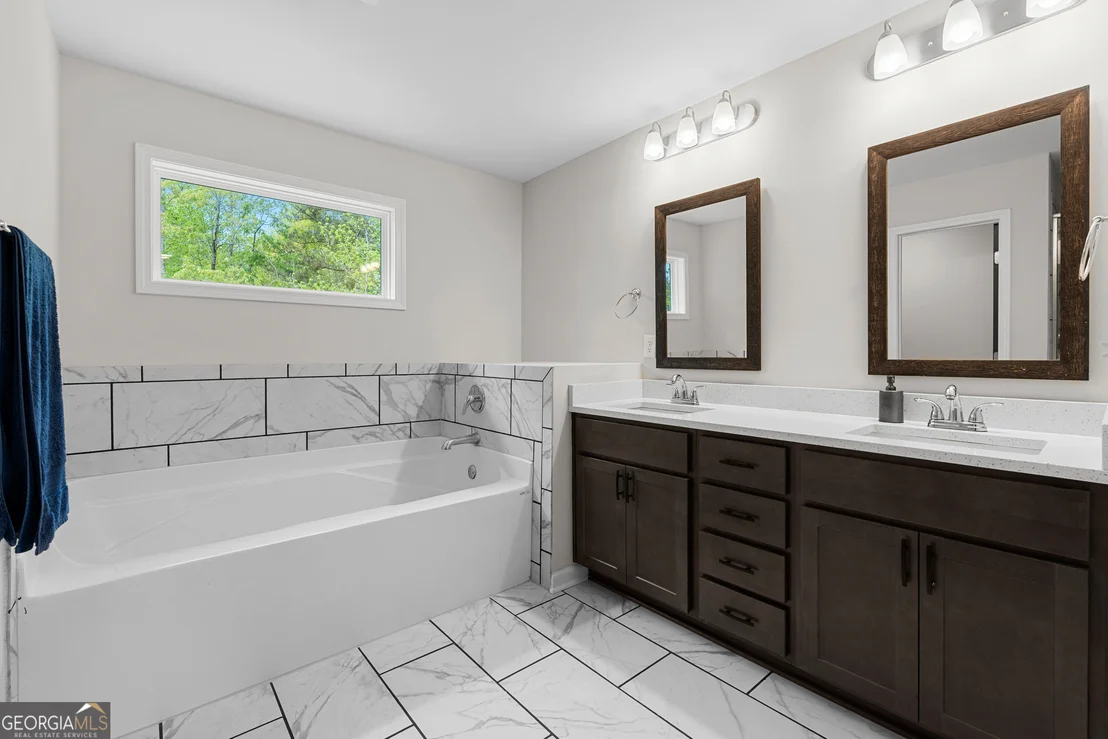 Photo of 218 Randall Drive