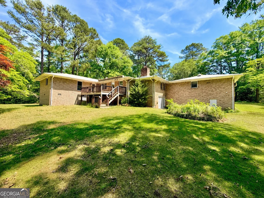 Photo of 345 Elliott Road