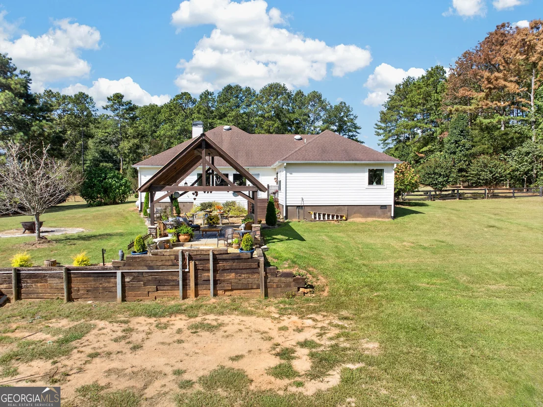 Photo of 9852 Post Road