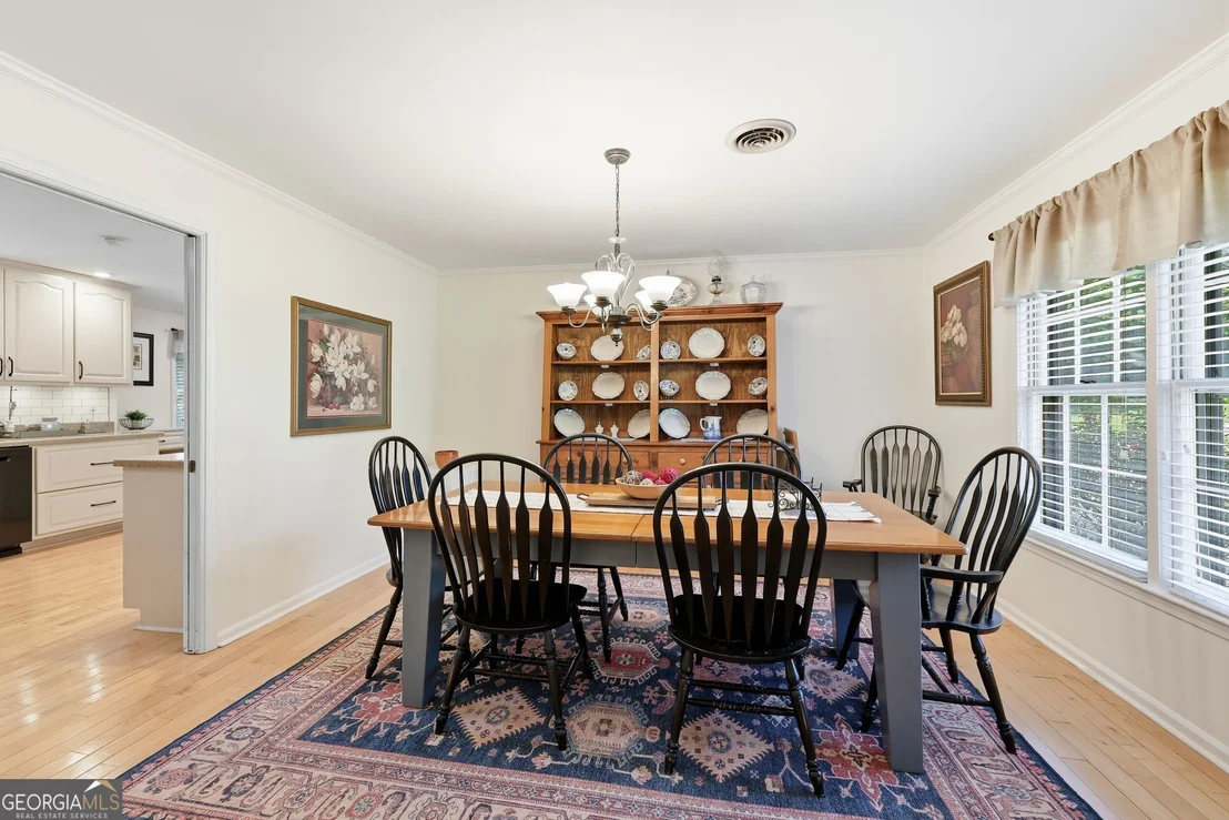 Photo of 155 Valley Road