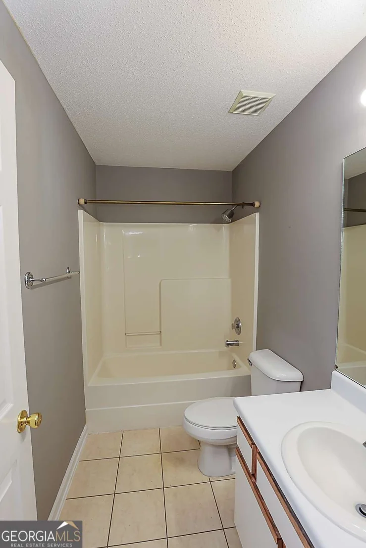 Photo of 144 Jennifer Circle