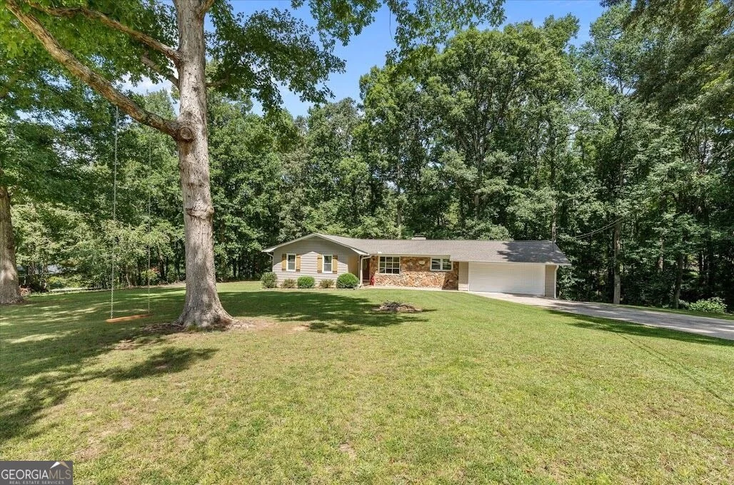 Photo of 215 Eldorado Drive