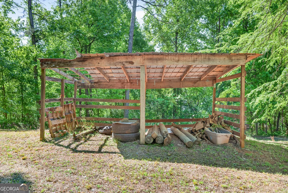Photo of 386 Ridgewood Drive