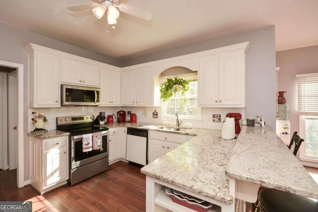 Photo of 5045 Southern Trace Drive