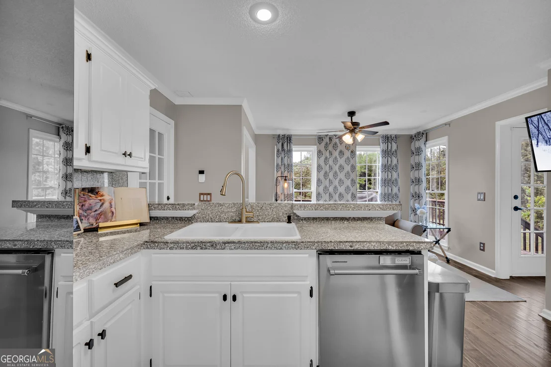 Photo of 764 Coleen Drive