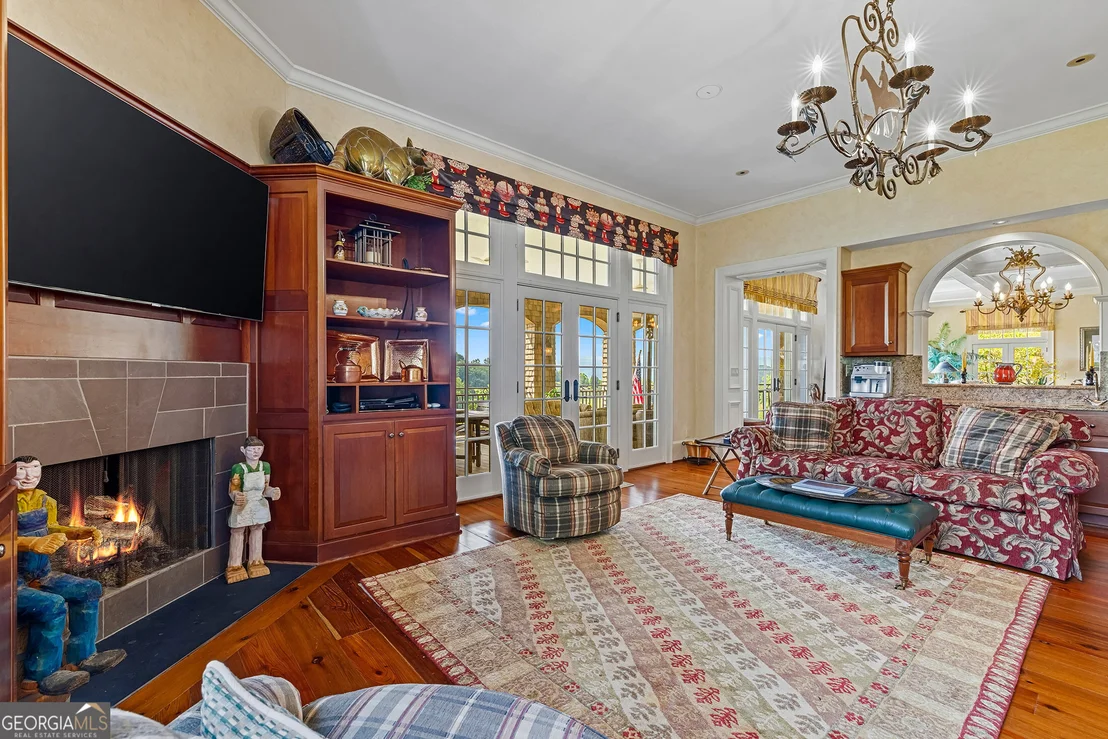 Photo of 630 Waterfall Drive