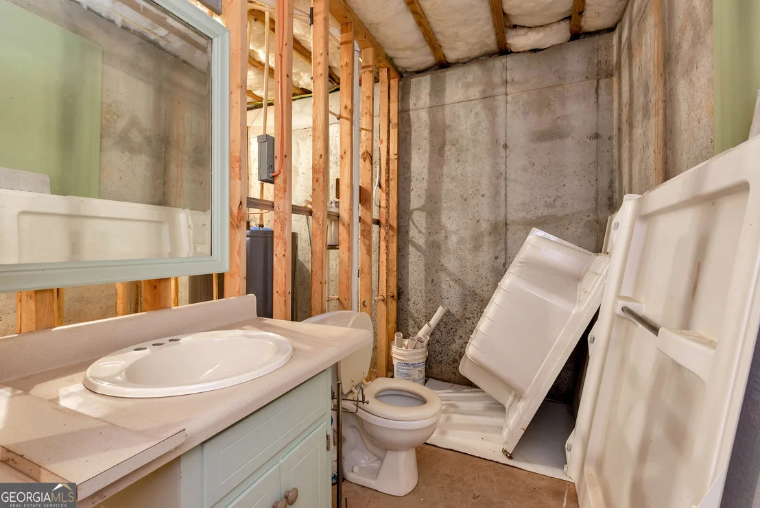 Photo of 817 Bluejay Way