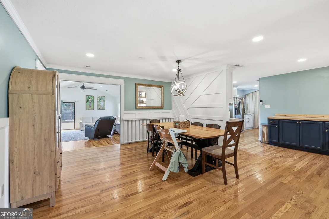 Photo of 125 Windsor Drive