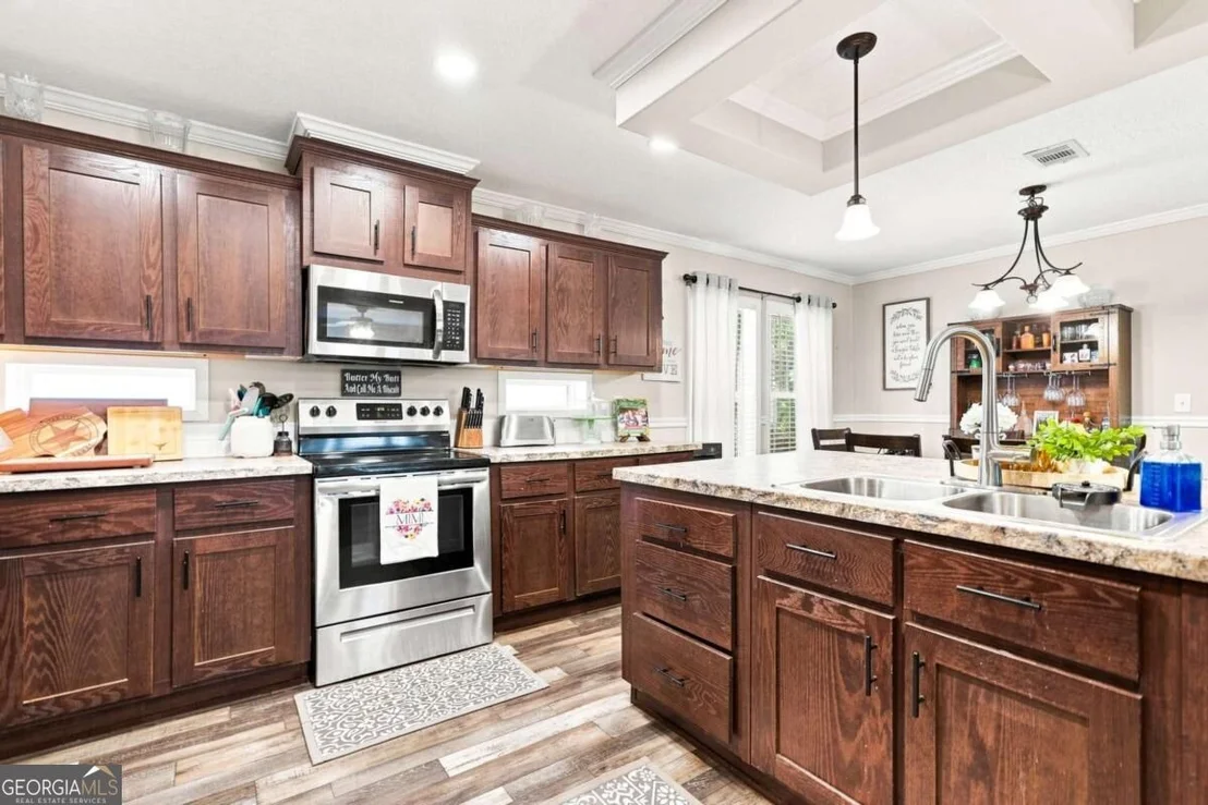 Photo of 82 Gregory Drive