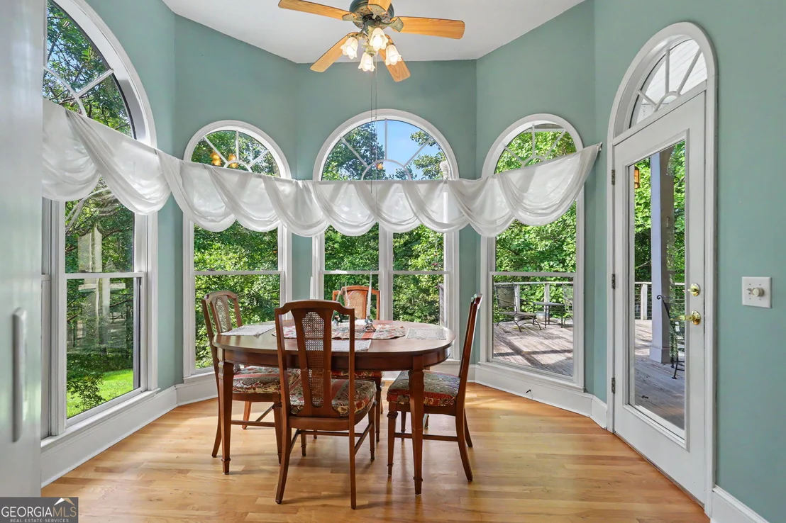 Photo of 285 Sunset View Road