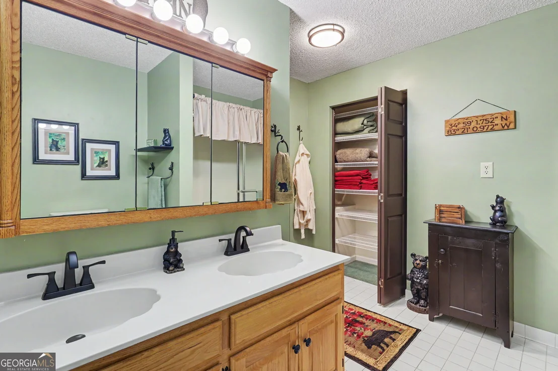 Photo of 2379 Ridgepole Drive
