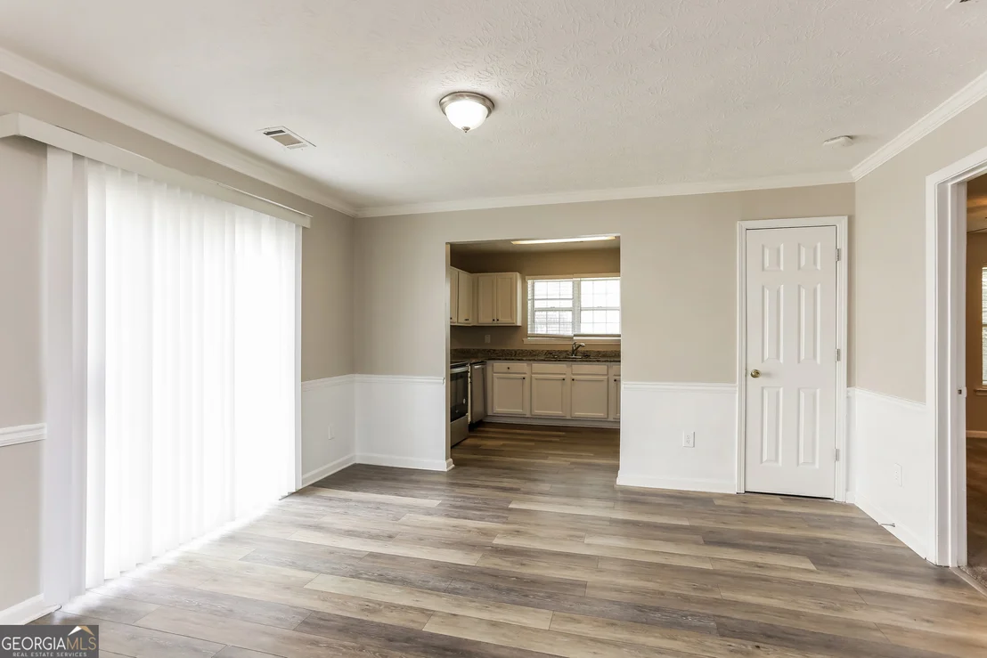 Photo of 372 Jasmine Drive