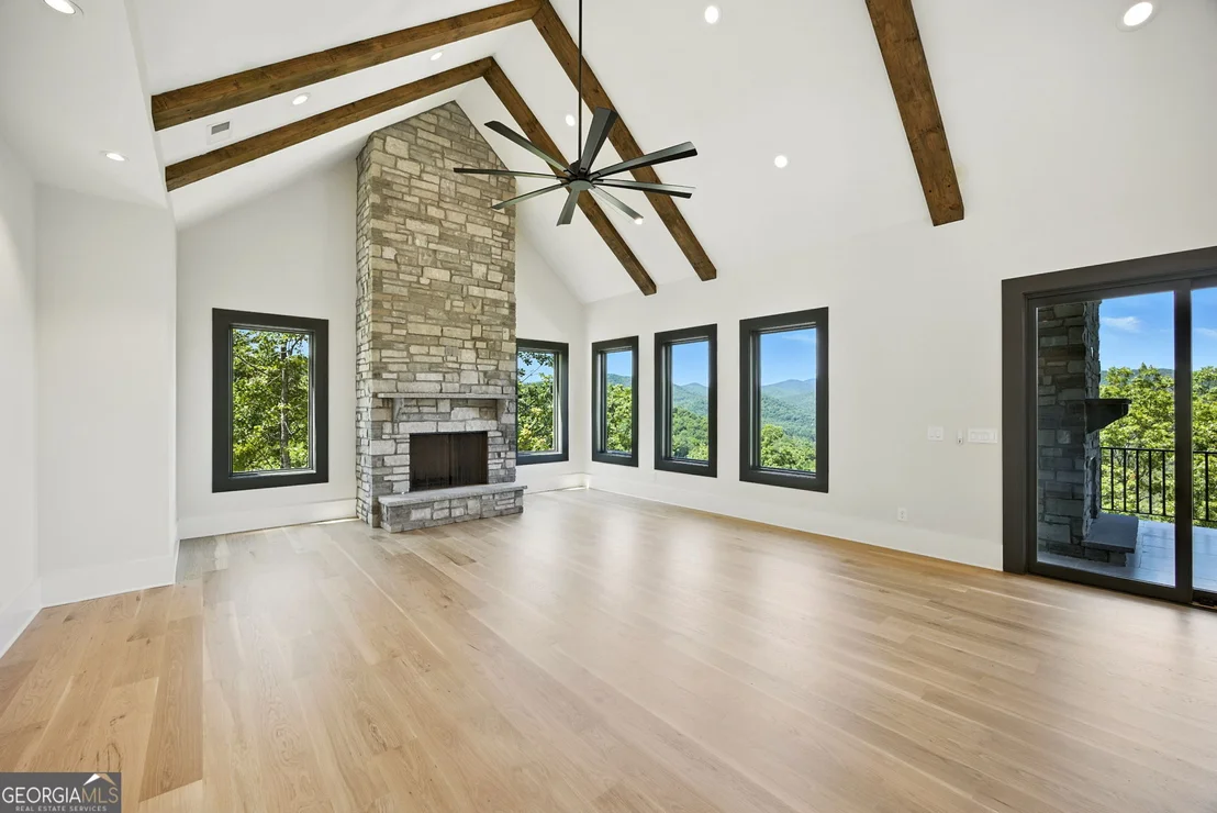 Photo of 608 Winterberry Drive