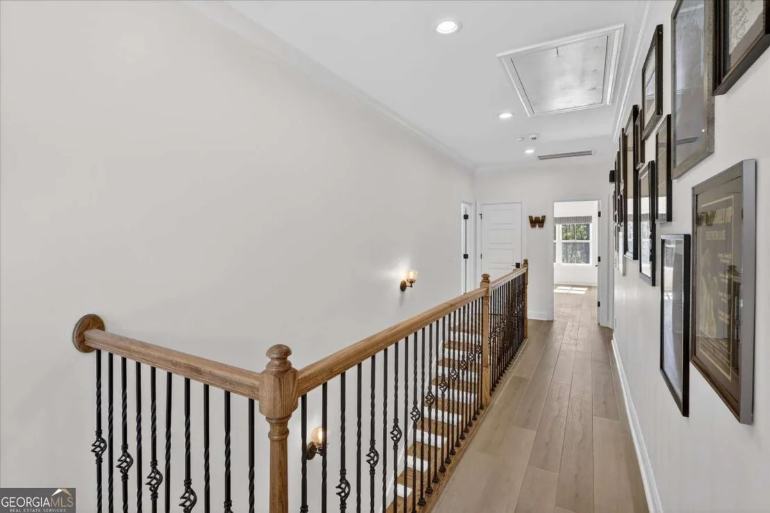 Photo of 320 Long Pond Road