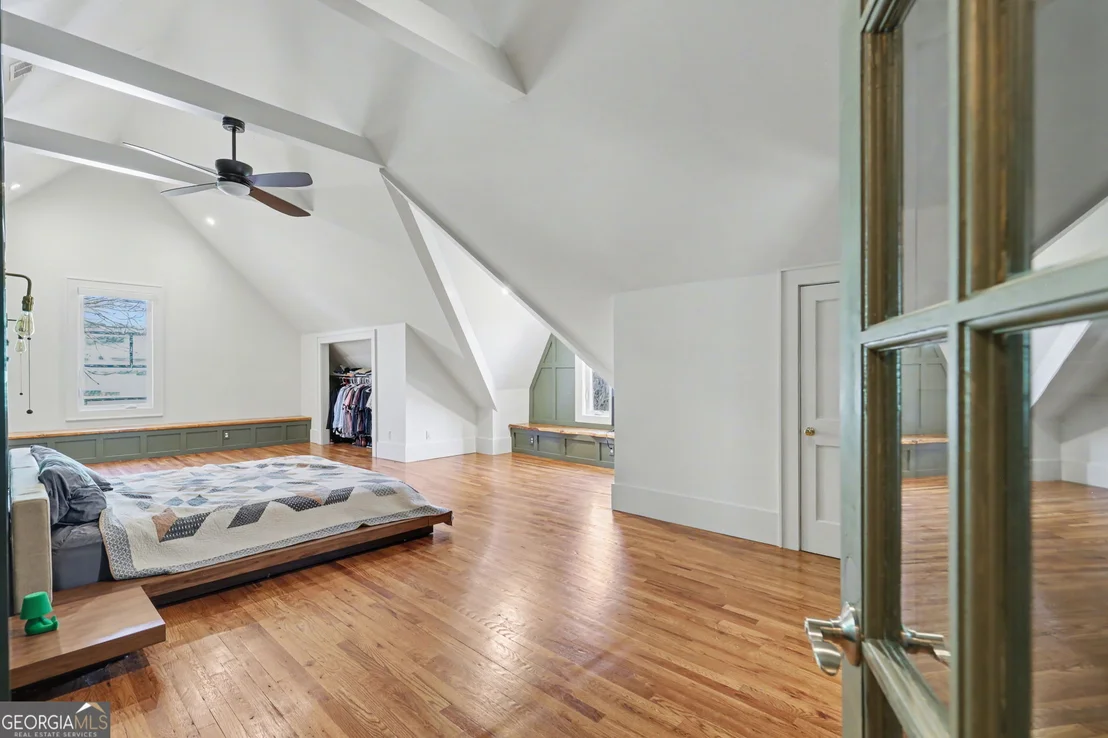 Photo of 33 Maple Street