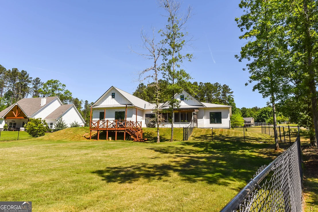 Photo of 209 Lee Road 2121