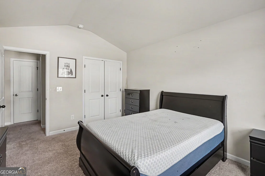 Photo of 945 Mystic Way