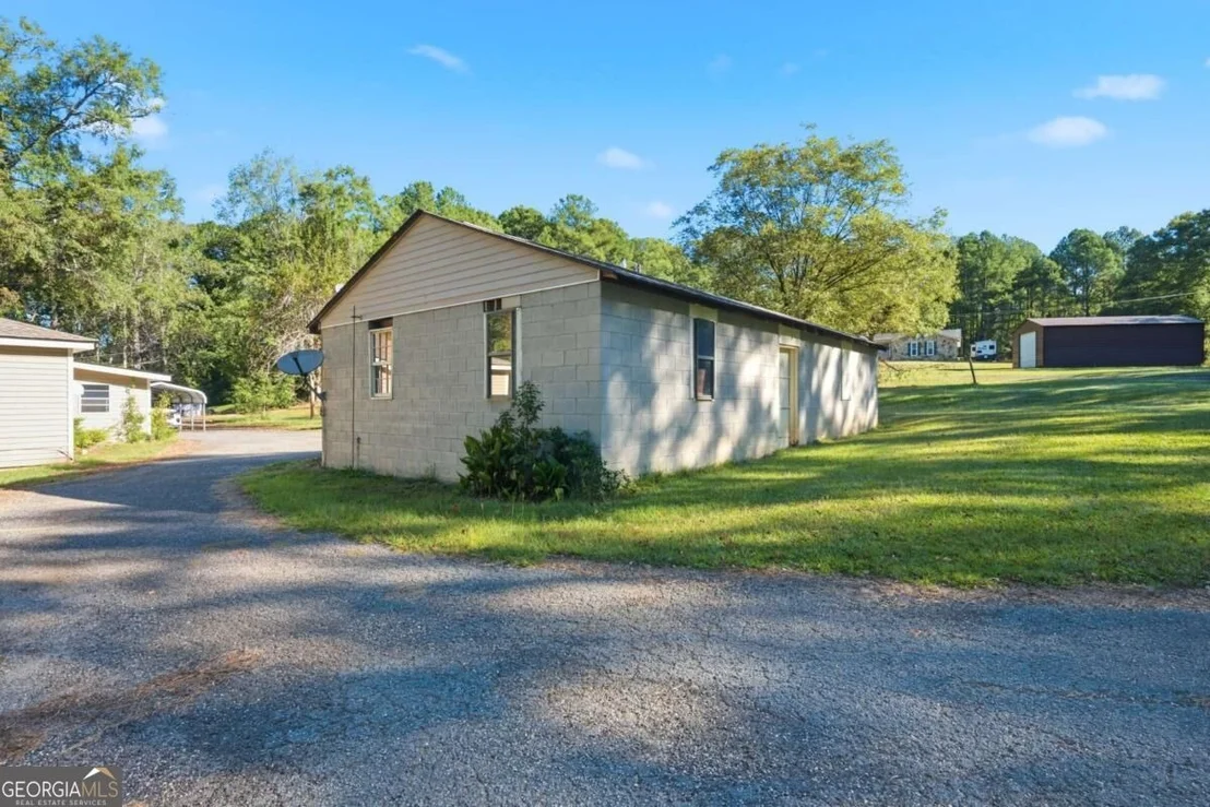 Photo of 1141 Stewart Road