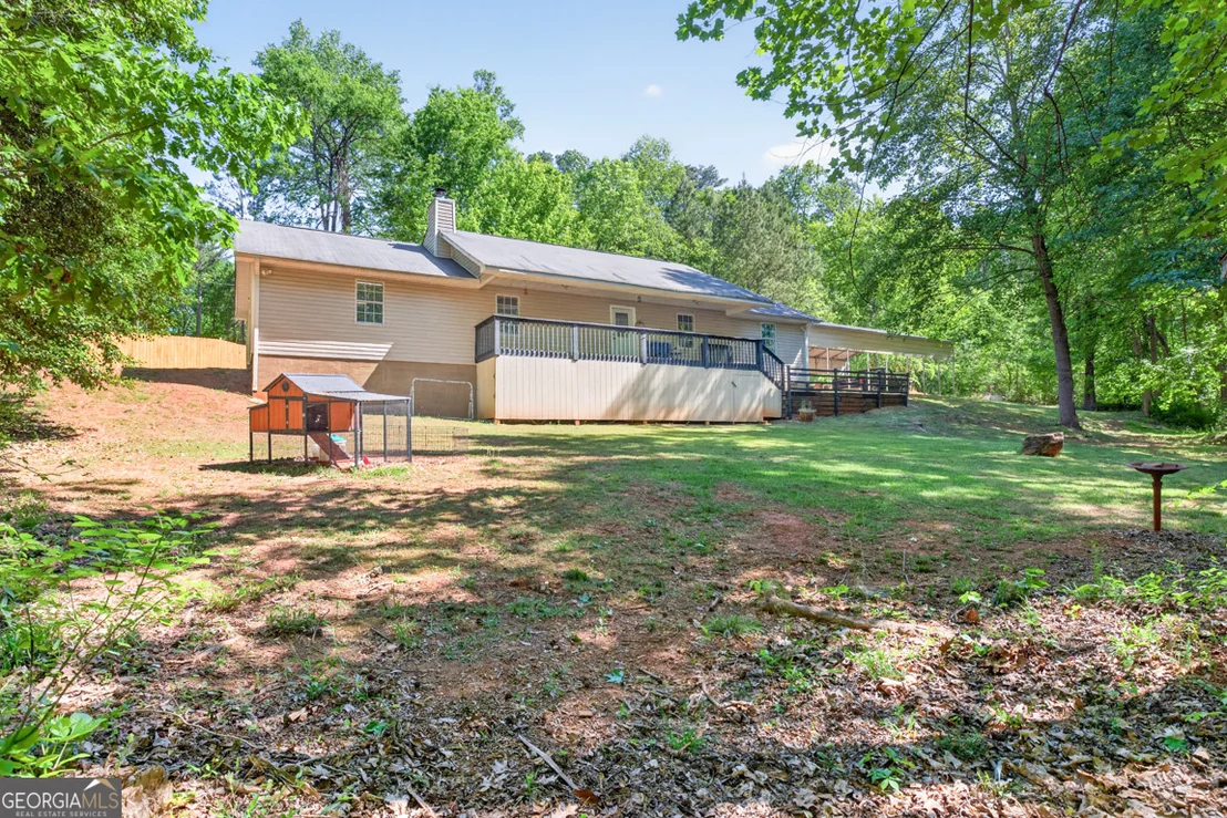 Photo of 386 Ridgewood Drive