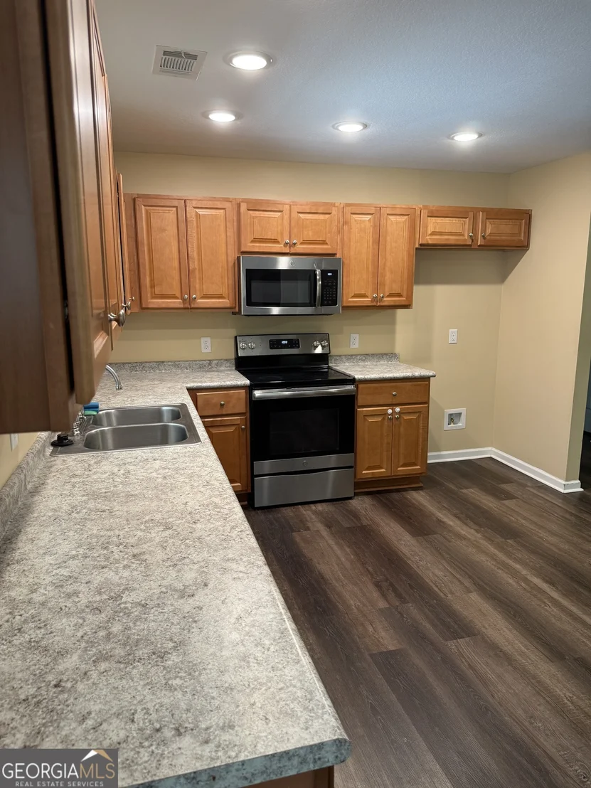 Photo of 403 Wilburn Cr