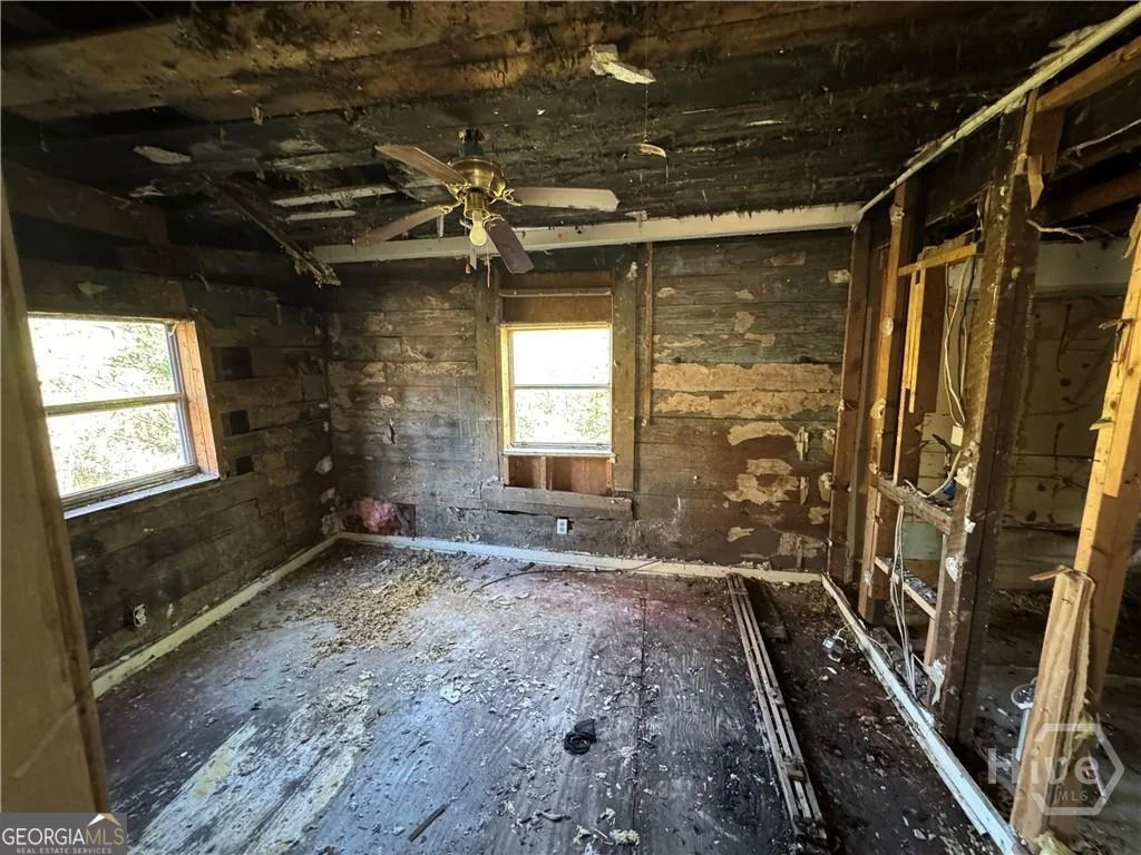 Photo of 160 Macon Avenue