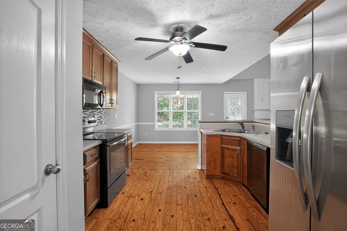 Photo of 102 Ruby Way
