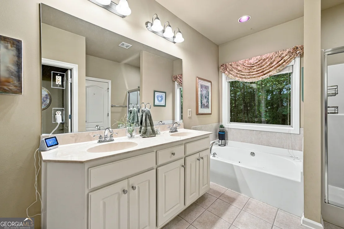 Photo of 833 Caleb Drive