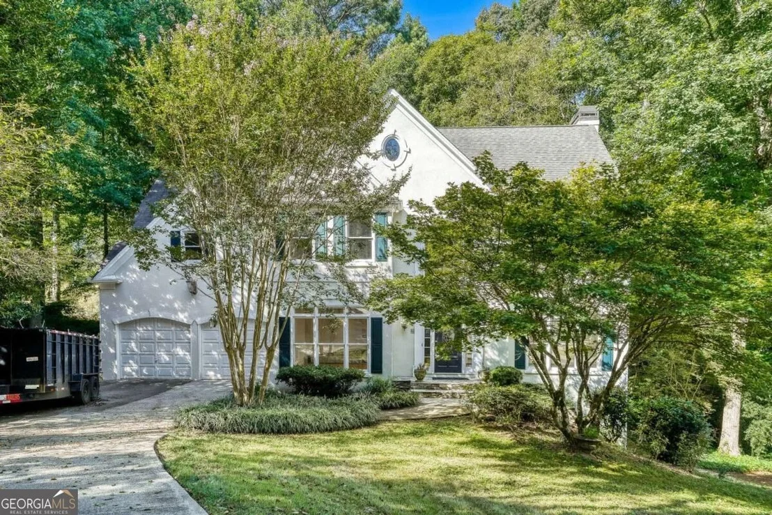 Photo of 1363 Fallsbrook Way NW