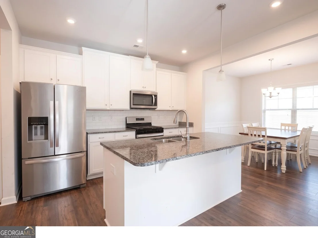 Photo of 1287 Park Center Circle