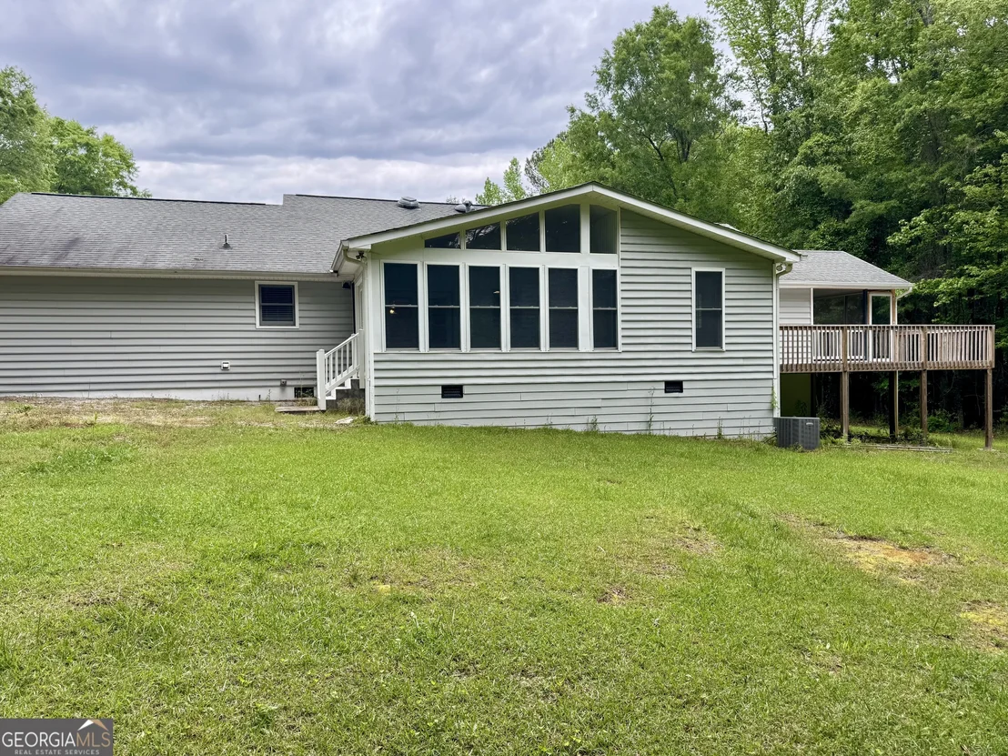 Photo of 423 Woods Road