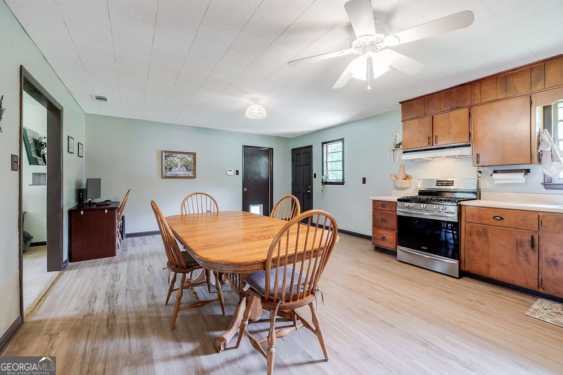 Photo of 1325 Pine Barren Road